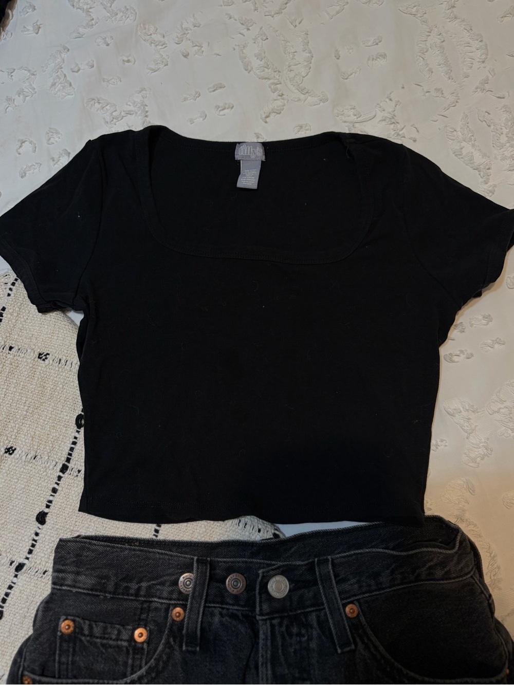 Tilly’s Swoop Neck Crop Top
